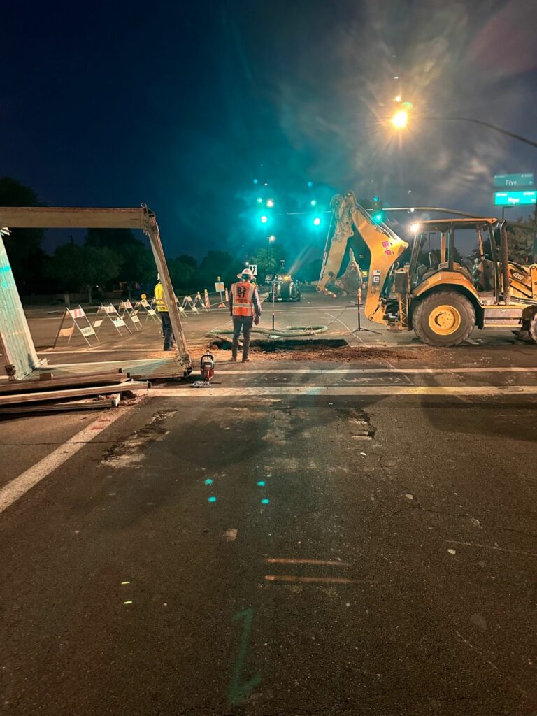 B&F emergency workers looking at jobsite